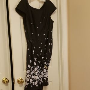 Women's dress